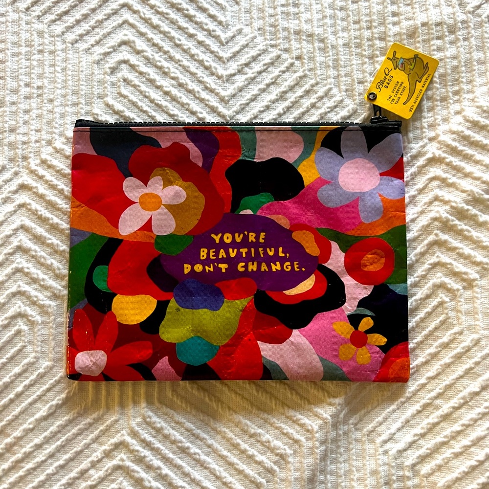 NWT Blue Q Zipper Pouch